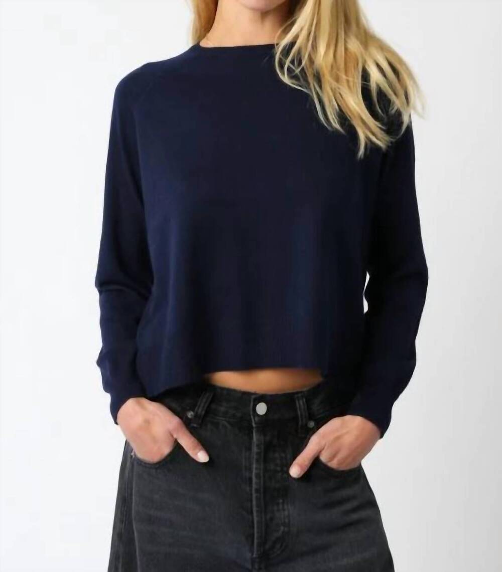 NEW OLIVACEOUS leann classic lightweight sweater in navy